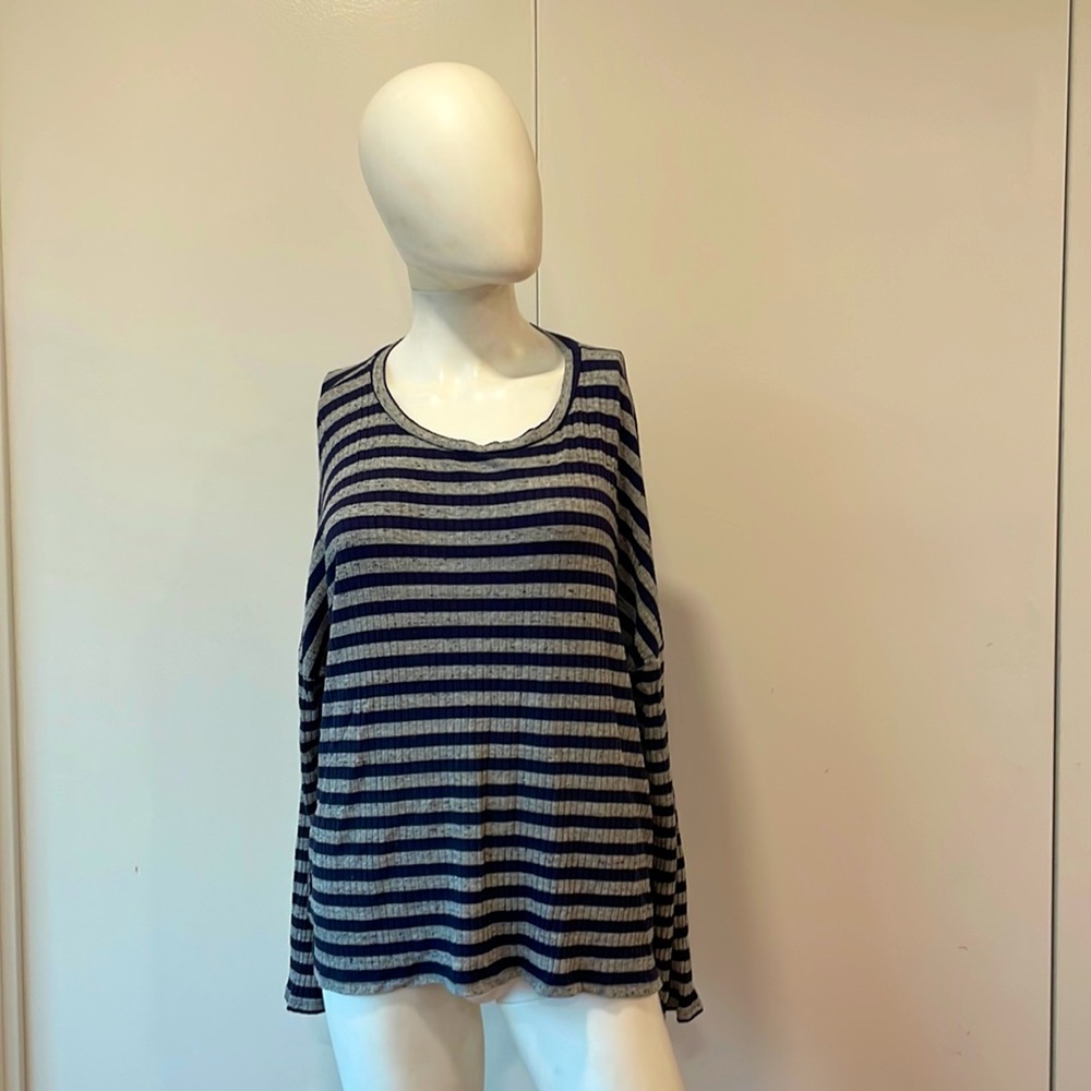 Three Dots Navy & Gray Striped Long Sleeve Tee SzLarge